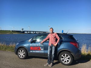 Rijschool Marcel - Rijschool in Dronten, Biddinghuizen, Lelystad en Swifterbant